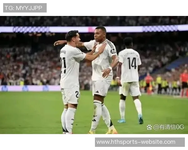 巴黎扳回一球杜埃制造点球贡萨洛拉莫斯稳健罚入扳平比分 巴黎扳回一球杜埃制造点球贡萨洛拉莫斯稳健罚入扳平比分