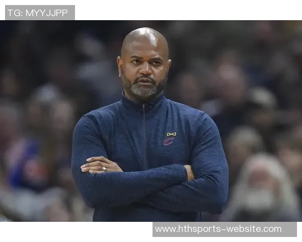 莫布里谈比赛表现：球队开局状态不佳第四节才逐渐回暖