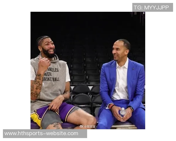 浓眉复出计划遭侠队搁置担心重蹈哈利伯顿大伤覆辙 浓眉复出计划遭侠队搁置担心重蹈哈利伯顿大伤覆辙