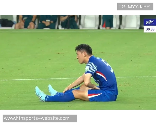 申花遭广岛逆袭朱辰杰失位致荒木隼人头球破门球队陷入困境